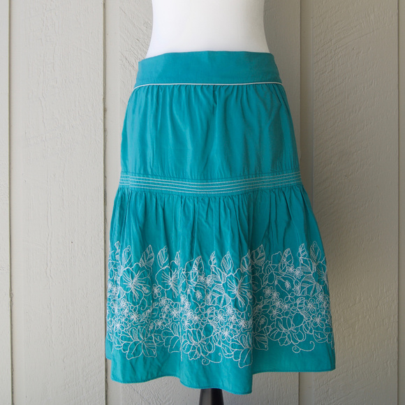 Elle A-Line Skirt - Blue with White Embroidery - Picture 4 of 8